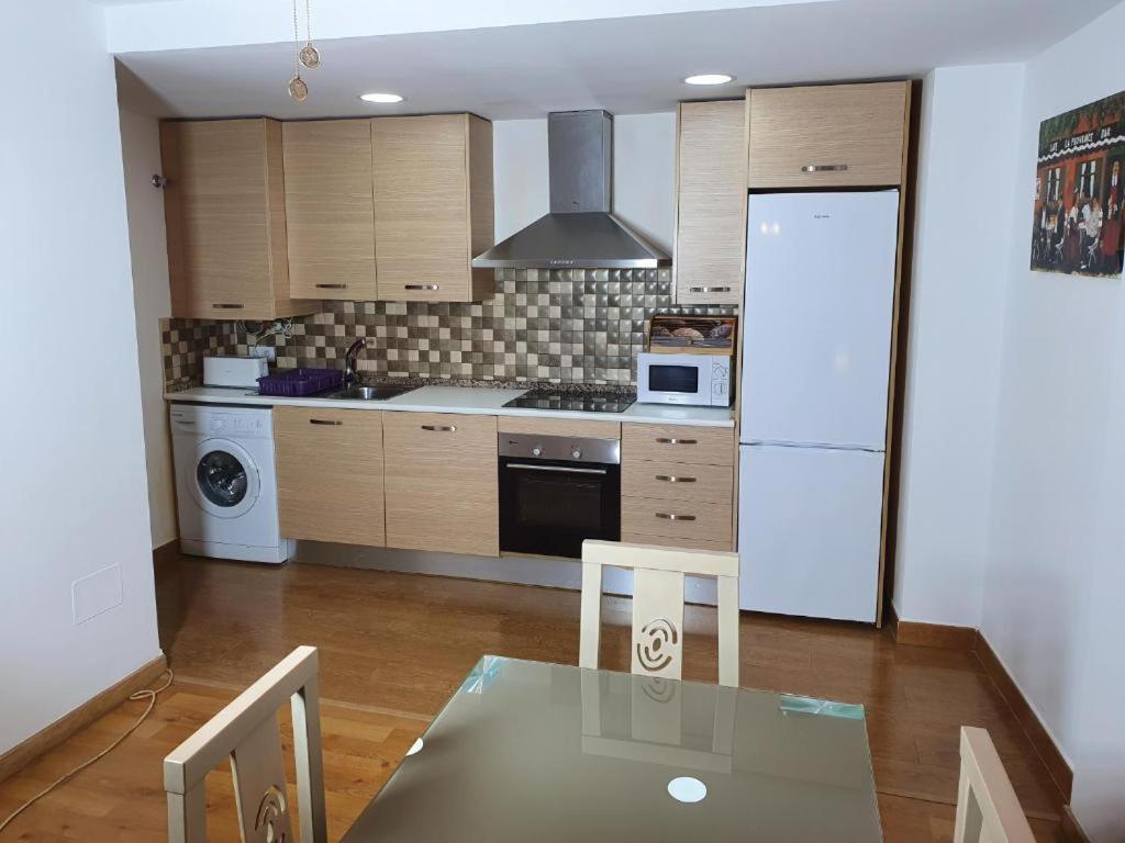 3F, Aire Acondic, 80M2, 2 Dormitorios, 4 Huespedes, Wifi Gratis La Linea de la Concepcion Ngoại thất bức ảnh